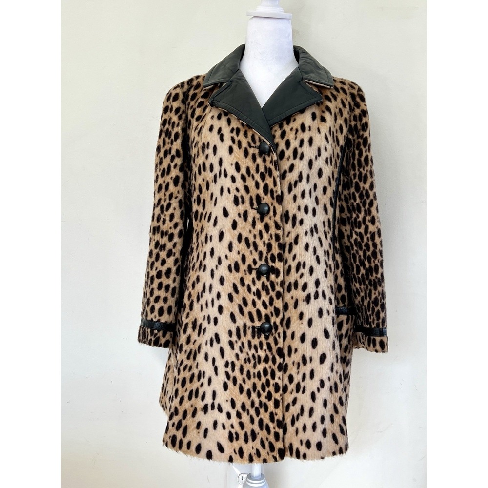 Vintage MCM Faux leopard print coat Leather‎ collar Rock-a-billy style